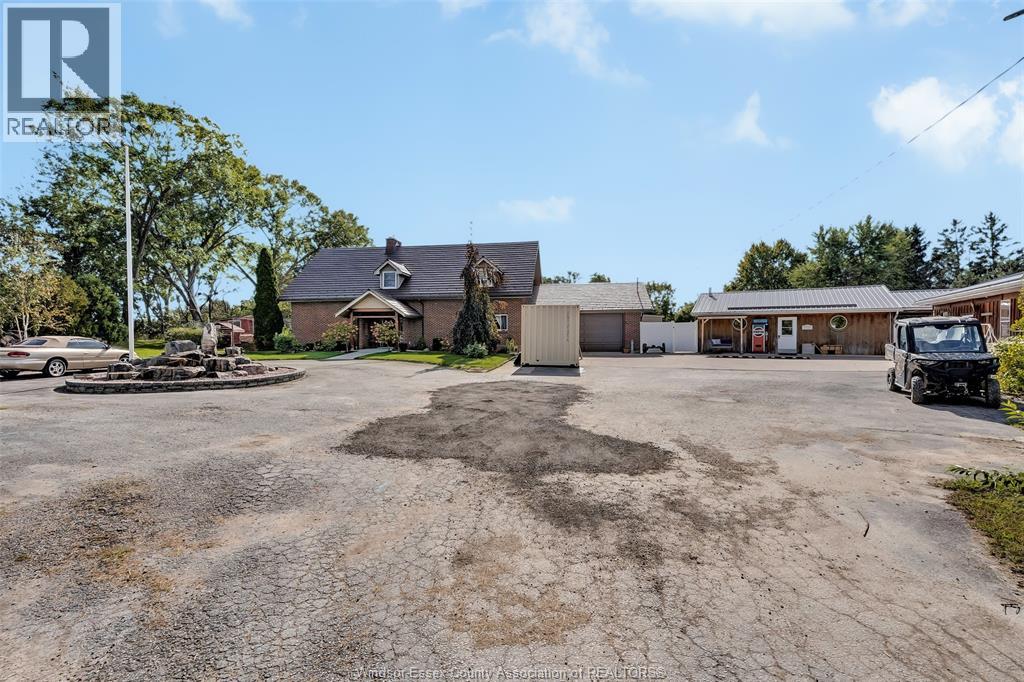 4220 Queen's Line Property Photo 45