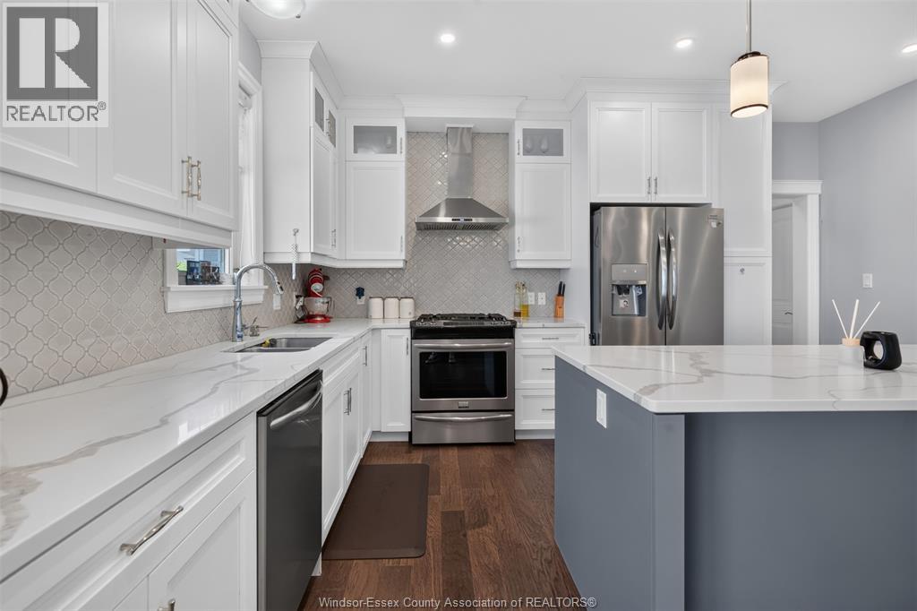 353 Benjamin Property Photo 14