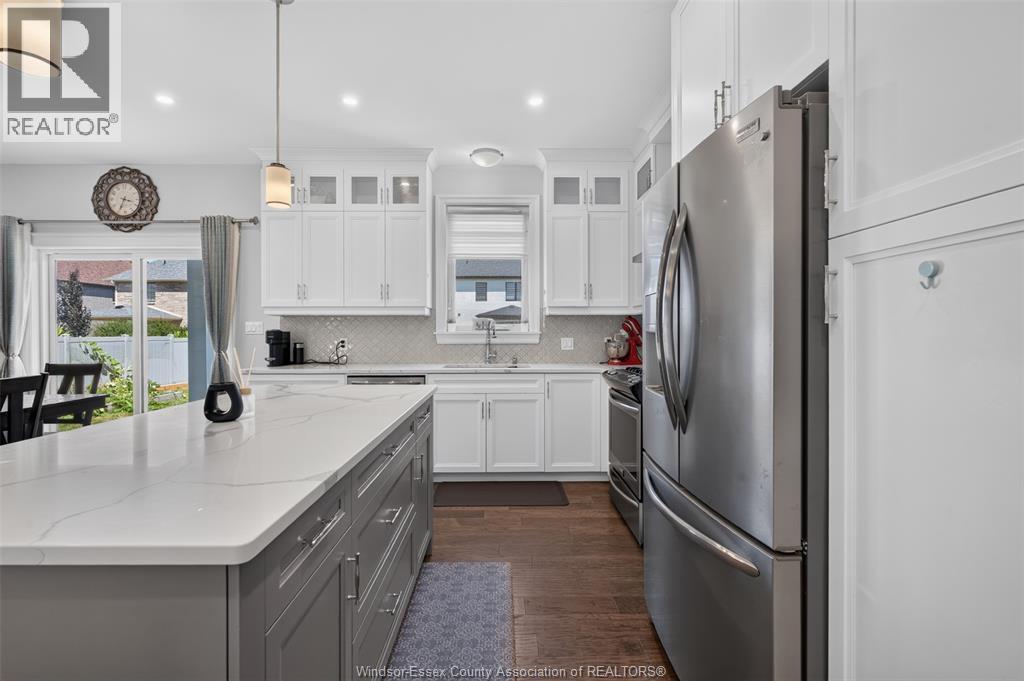 353 Benjamin Property Photo 15