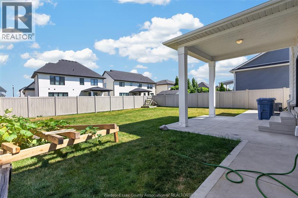 353 Benjamin Property Photo 48