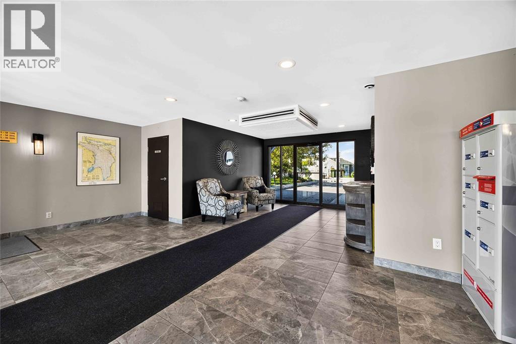 1520 Venetian Boulevard Unit# M305 Property Photo 3