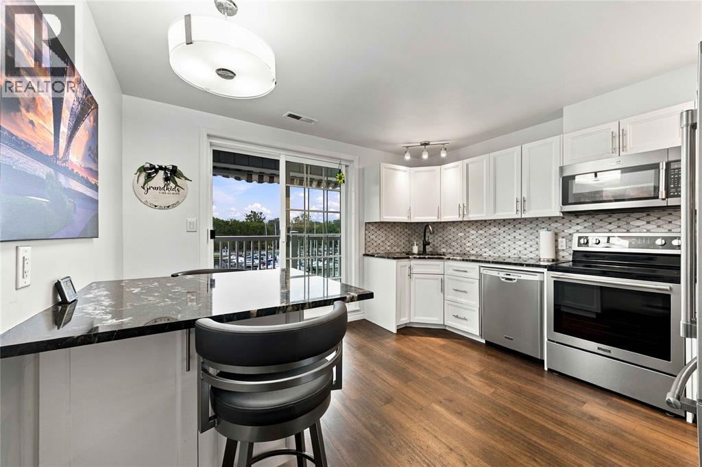 1520 Venetian Boulevard Unit# M305 Property Photo 11