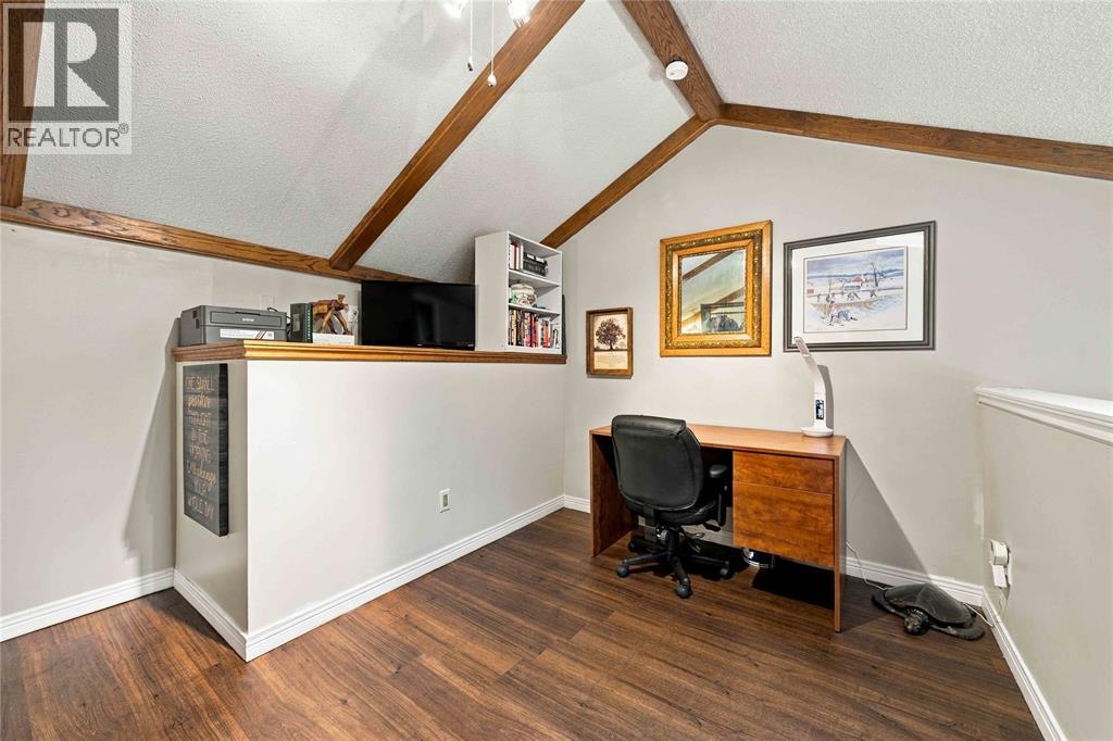 1520 Venetian Boulevard Unit# M305 Property Photo 24
