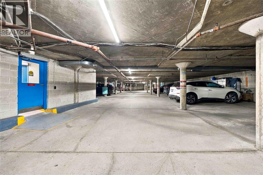 1520 Venetian Boulevard Unit# M305 Property Photo 28