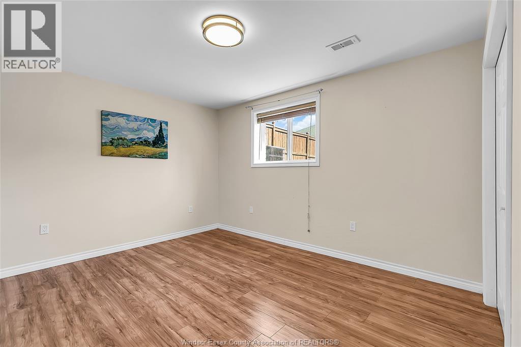 2292 Askin Avenue Property Photo 29