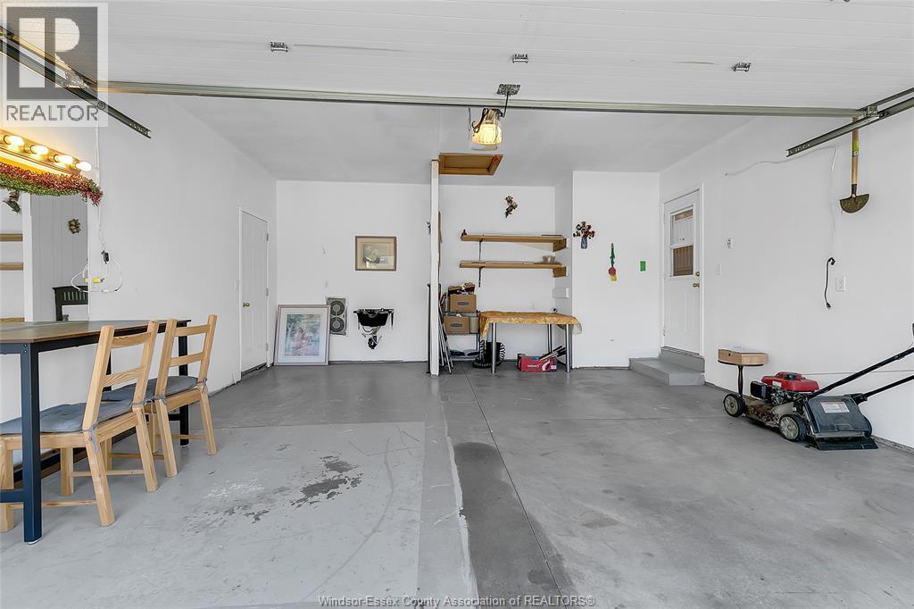 2292 Askin Avenue Property Photo 36