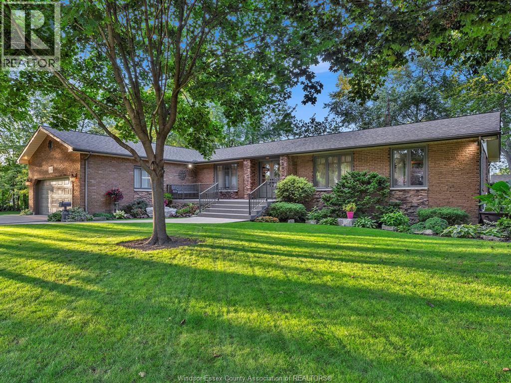 2730 Bouffard Property Photo 3