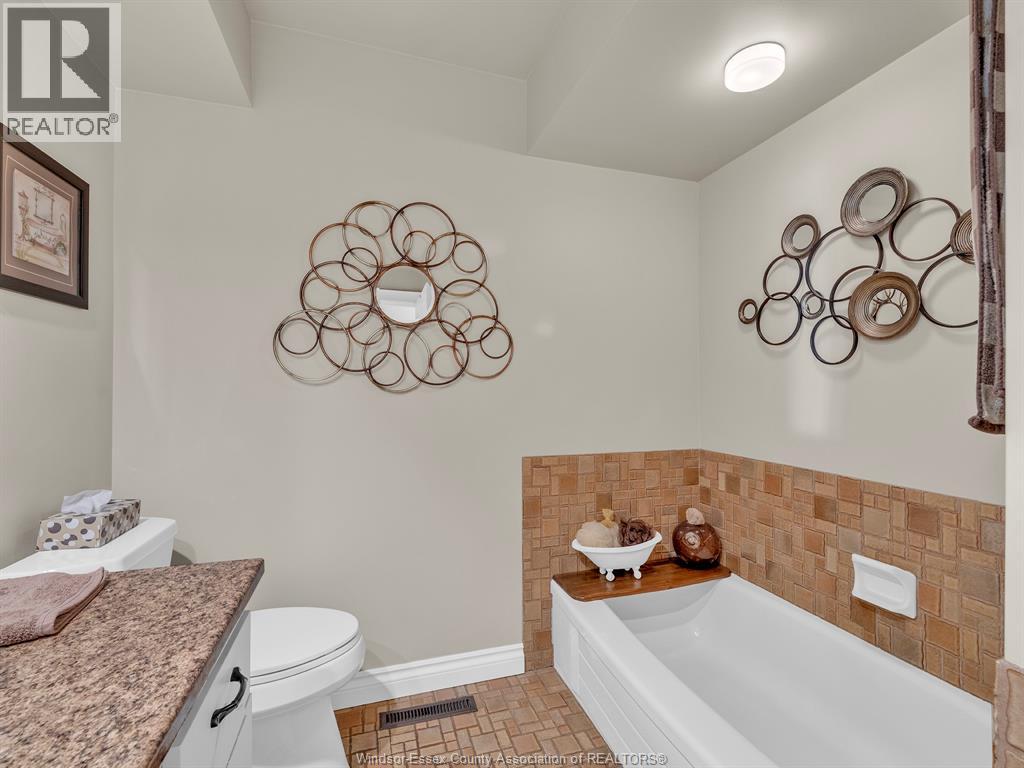 2730 Bouffard Property Photo 14