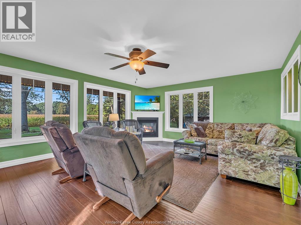 2730 Bouffard Property Photo 26