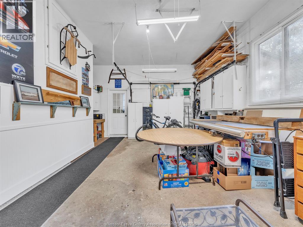2730 Bouffard Property Photo 33