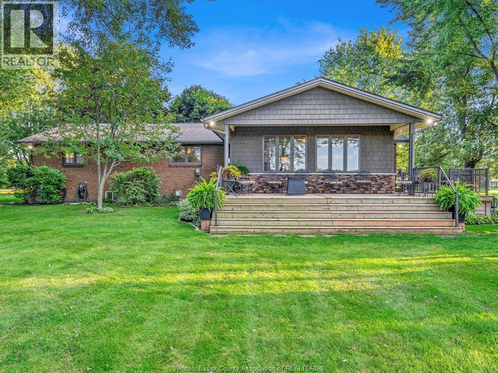 2730 Bouffard Property Photo 40