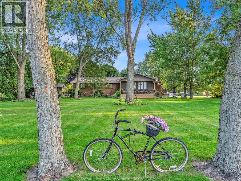 2730 Bouffard Property Photo 44