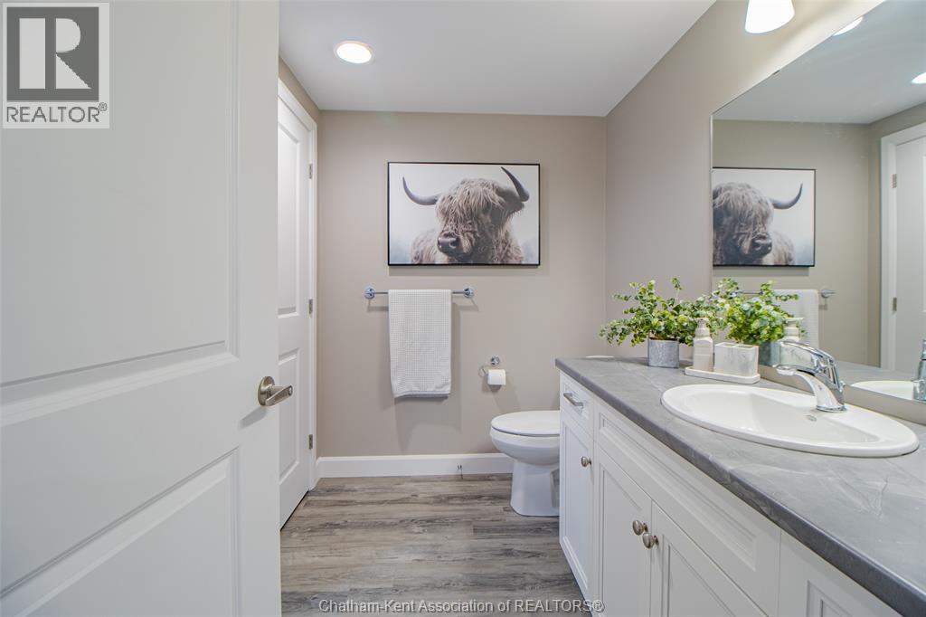 124 Grassland Grove Property Photo 24