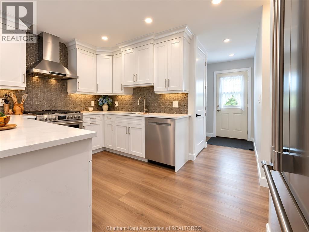 12 Crerar Drive Property Photo 16