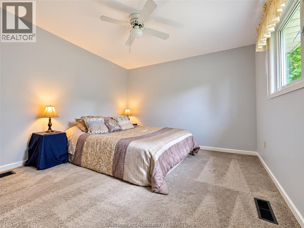 12 Crerar Drive Property Photo 27