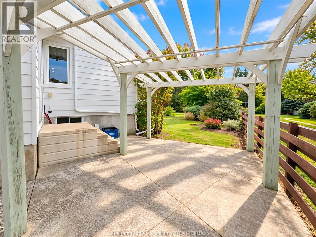 12 Crerar Drive Property Photo 32
