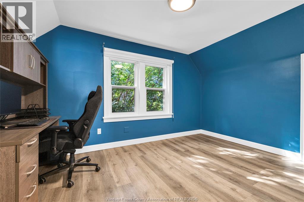 205 Joseph Property Photo 27