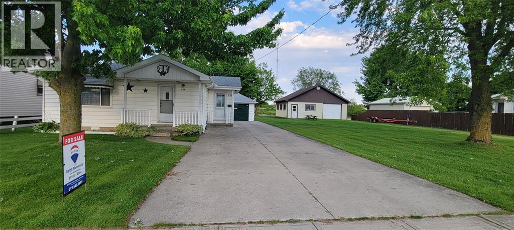 933 Old Glass Road Property Photo 1