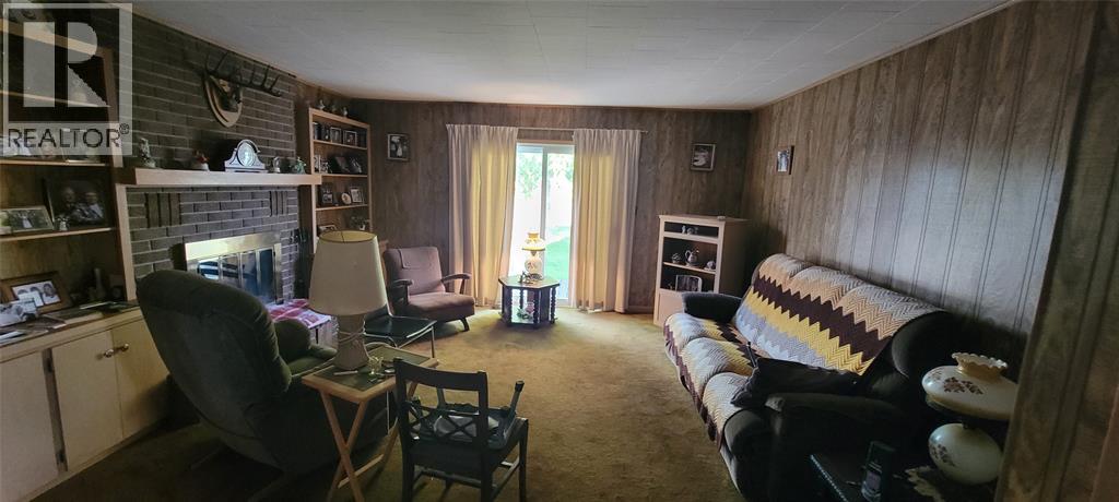 933 Old Glass Road Property Photo 8