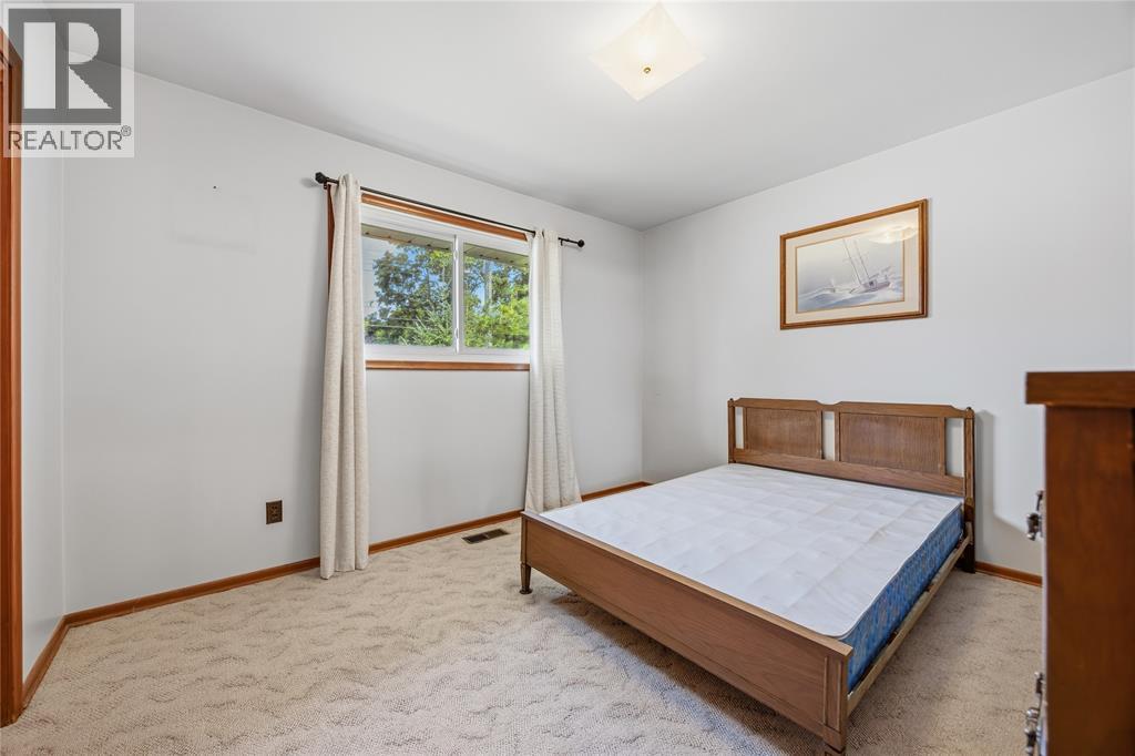 1081 Michigan Avenue Property Photo 11