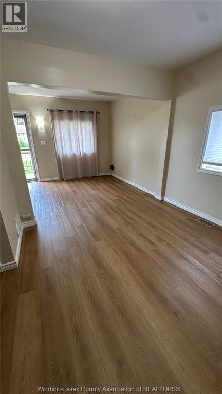 1044 Reedmere Road Property Photo 3