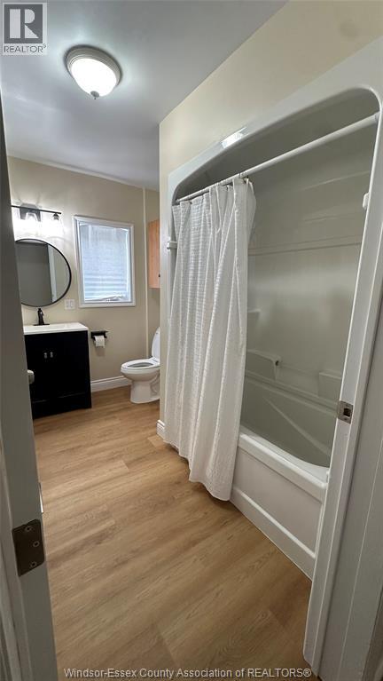 1044 Reedmere Road Property Photo 8