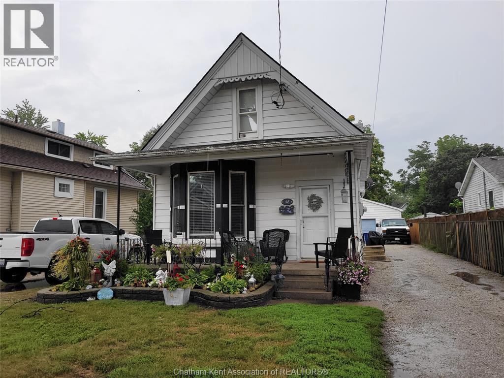 48 Wilson AVENUE Property Photo 1