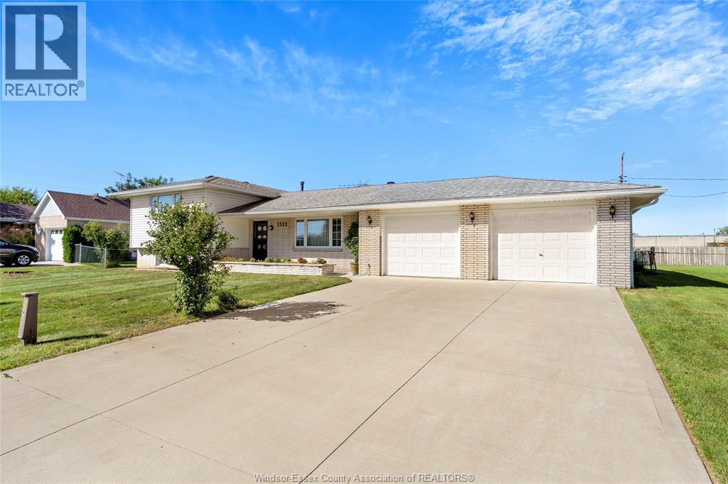 1512 Peach Drive Property Photo 2