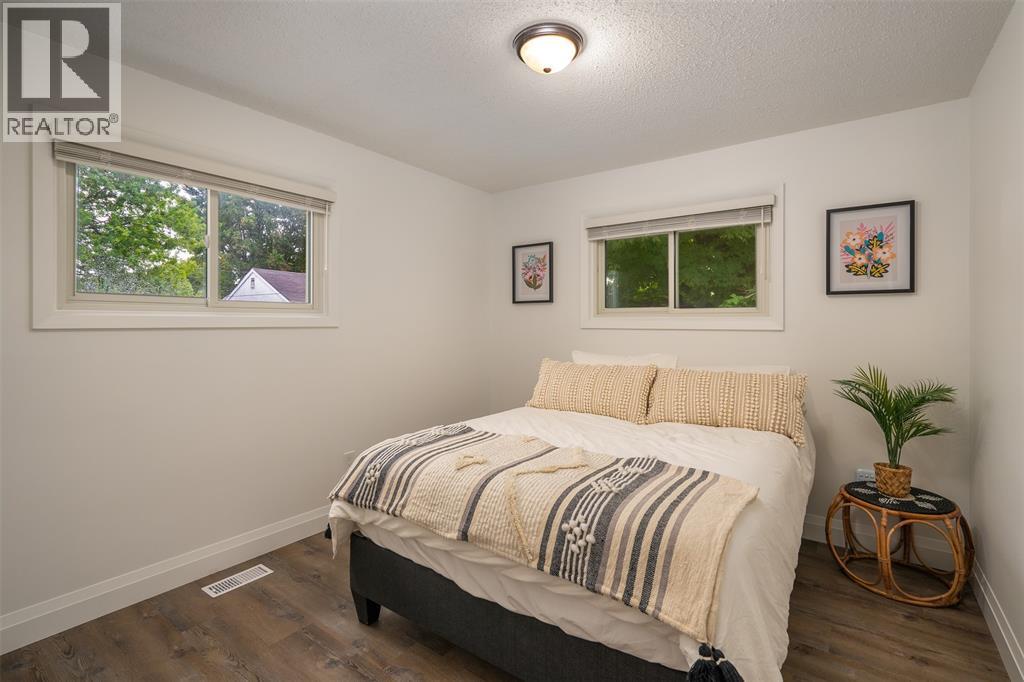 32 Louisa Street Property Photo 13