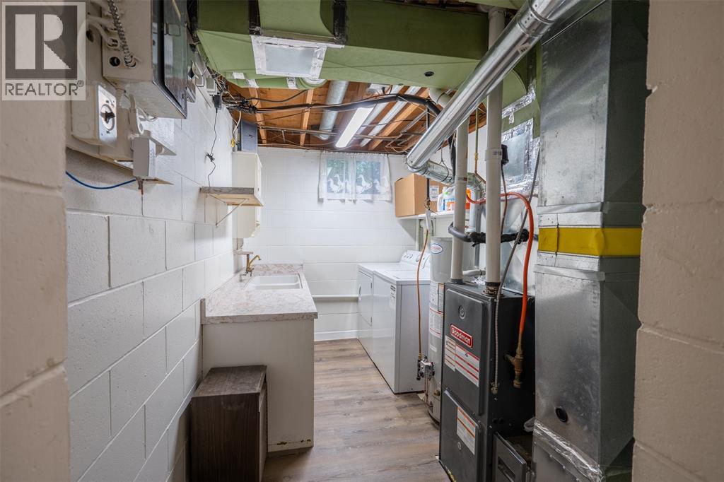 32 Louisa Street Property Photo 21
