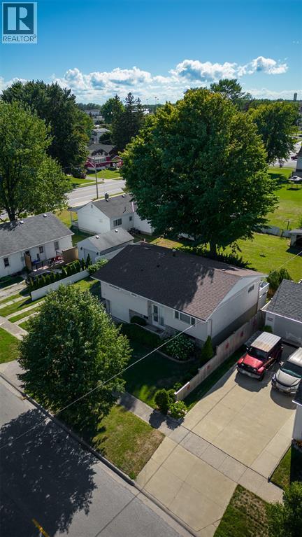 32 Louisa Street Property Photo 25