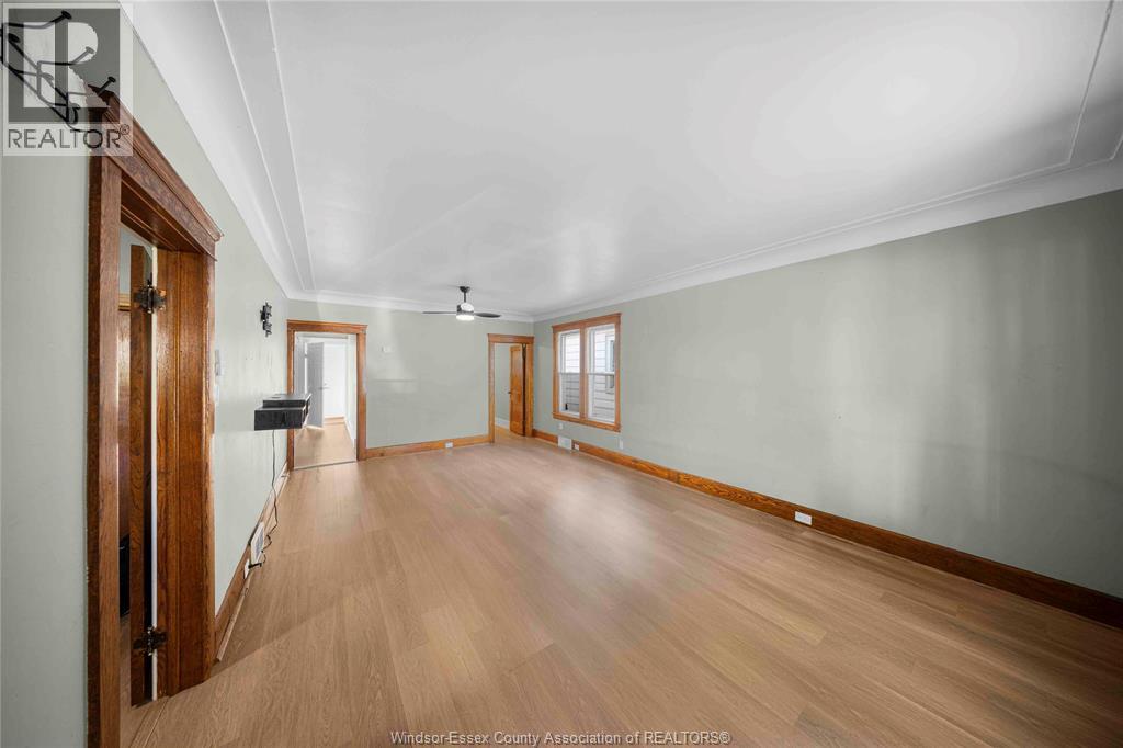 1347 Lincoln Property Photo 9