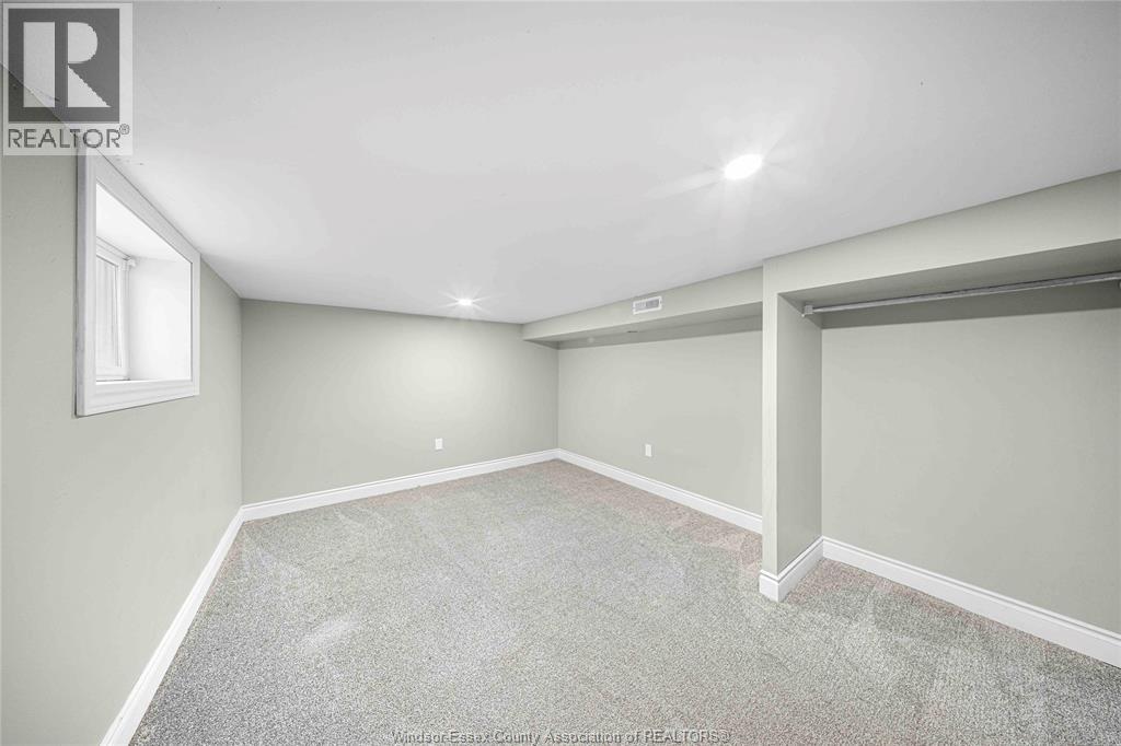 1347 Lincoln Property Photo 25