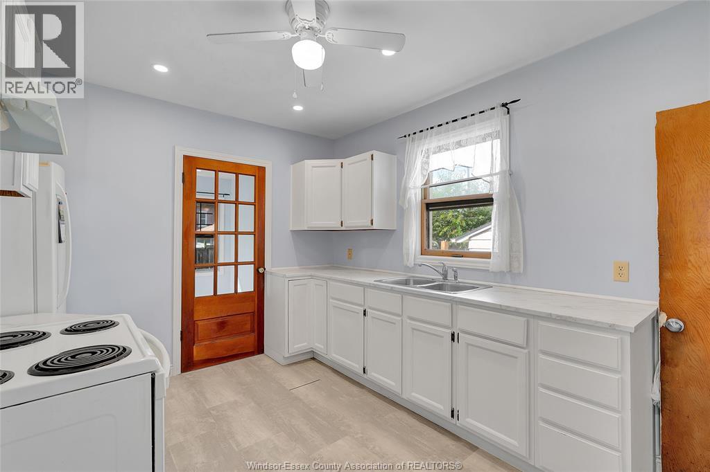 1825 Windermere Property Photo 9