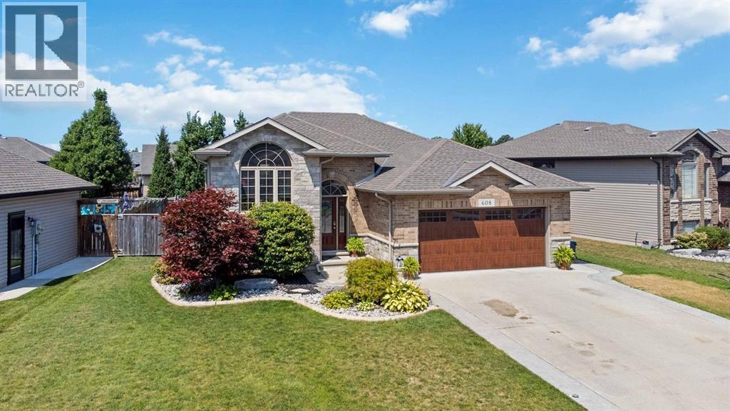 608 Spokane Boulevard Property Photo 2