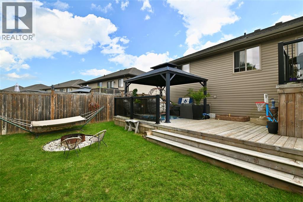 608 Spokane Boulevard Property Photo 4