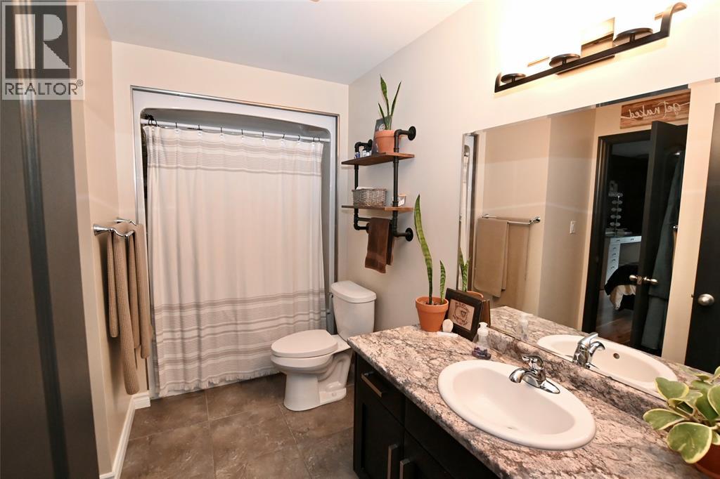 608 Spokane Boulevard Property Photo 24