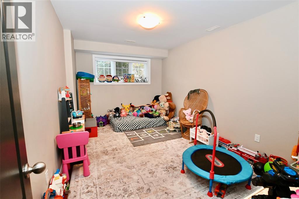 608 Spokane Boulevard Property Photo 32