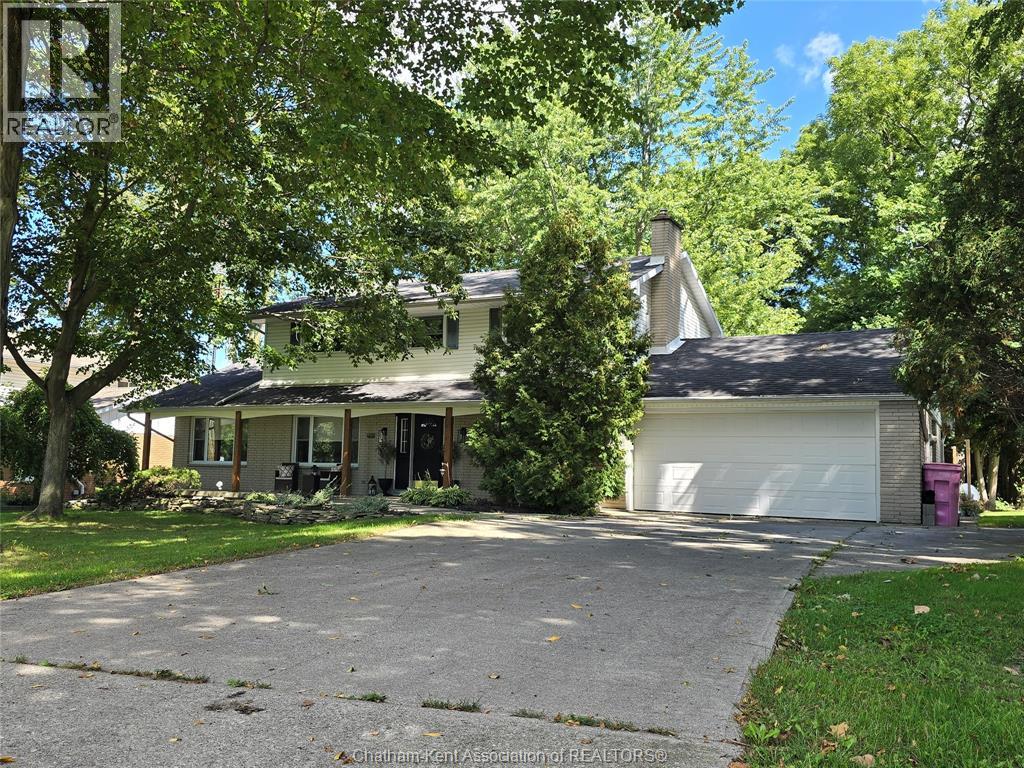 22707 Creek Road Property Photo 2
