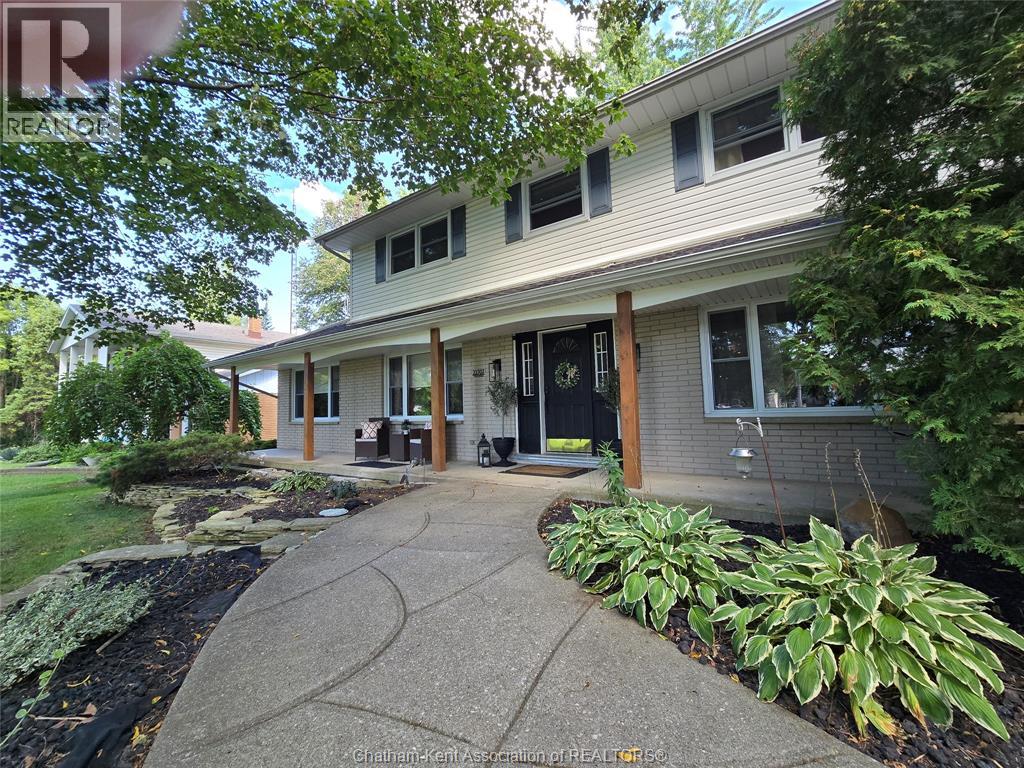 22707 Creek Road Property Photo 6