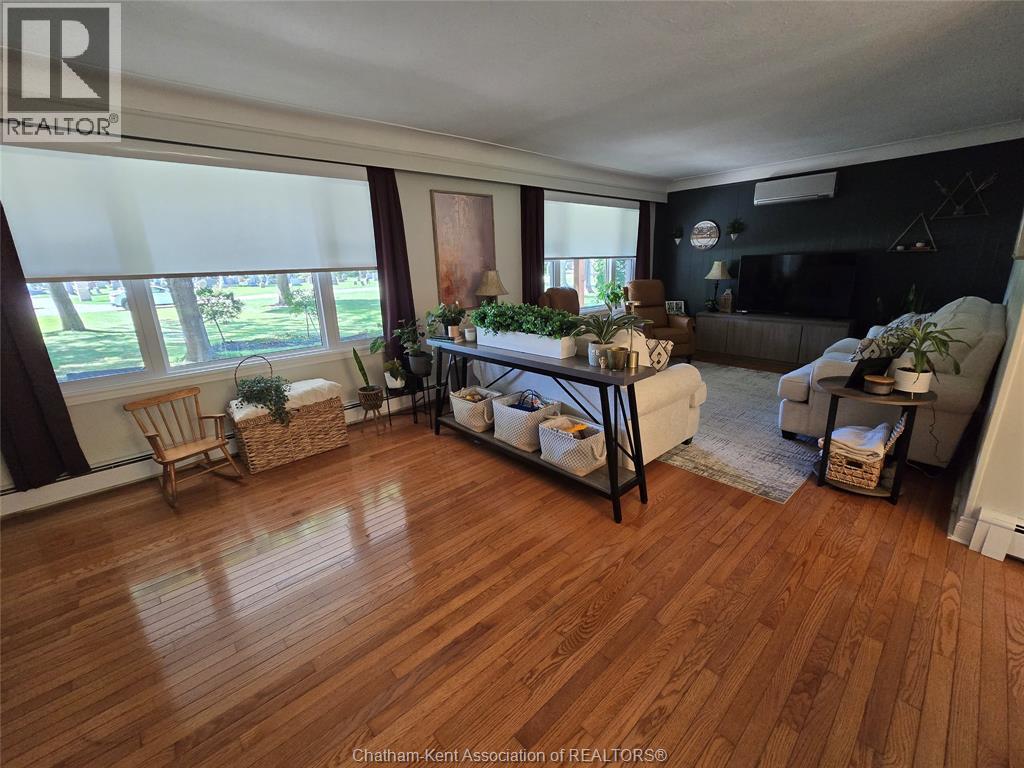 22707 Creek Road Property Photo 12