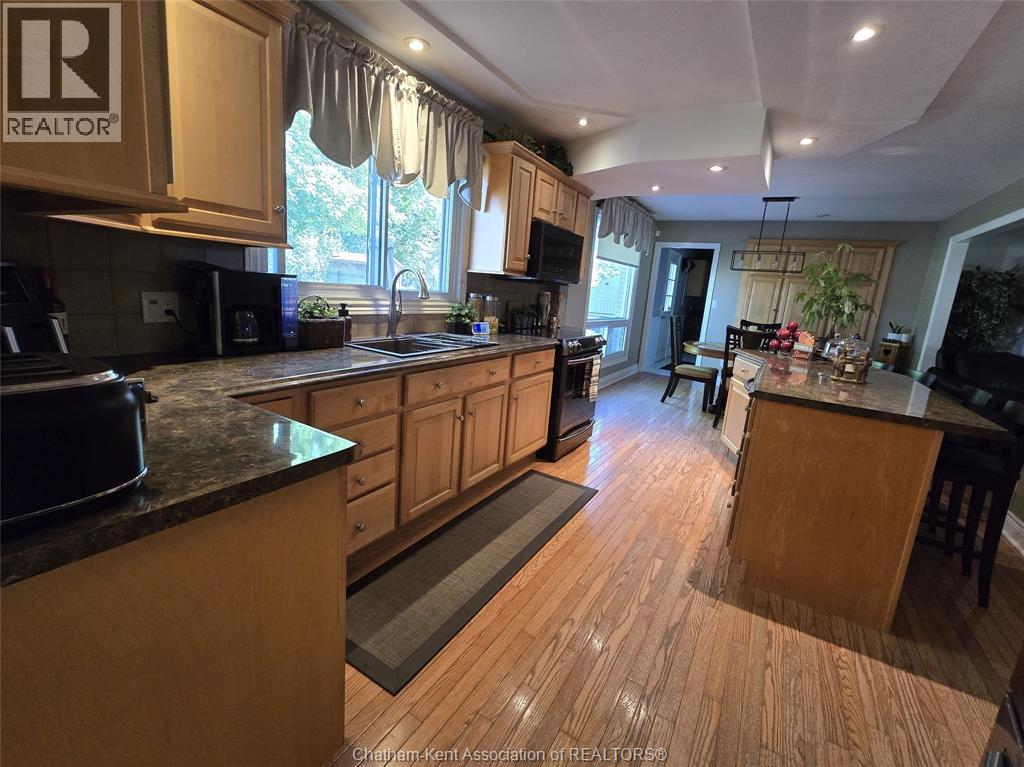 22707 Creek Road Property Photo 18