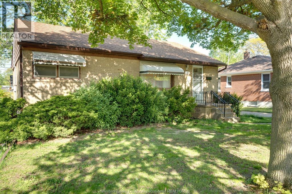 3256 DOMINION BOULEVARD Property Photo 1