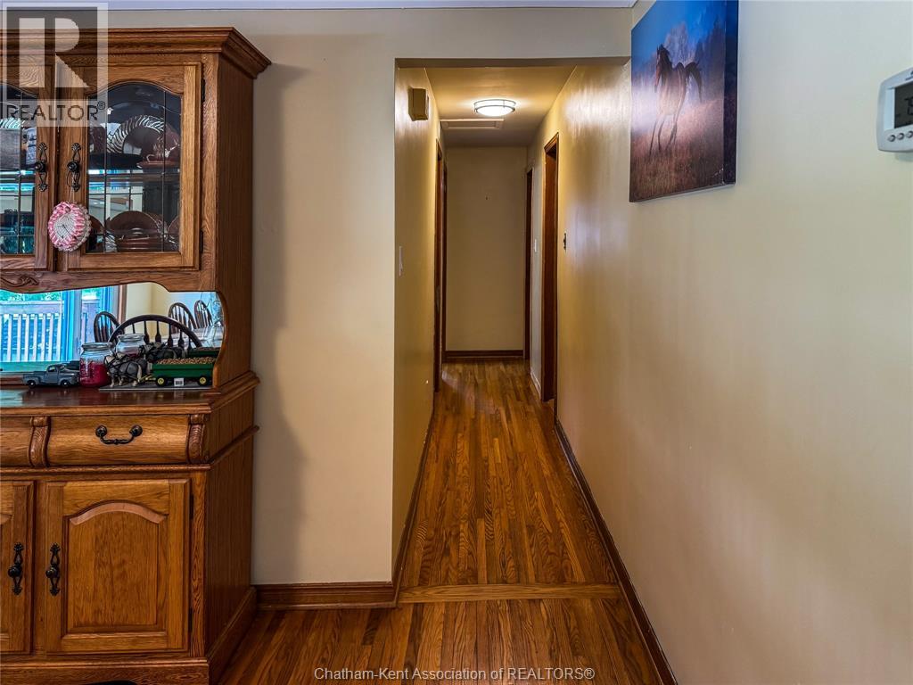944 Mcnaughton Avenue Property Photo 14