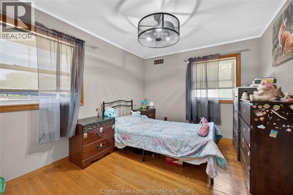 944 Mcnaughton Avenue Property Photo 15