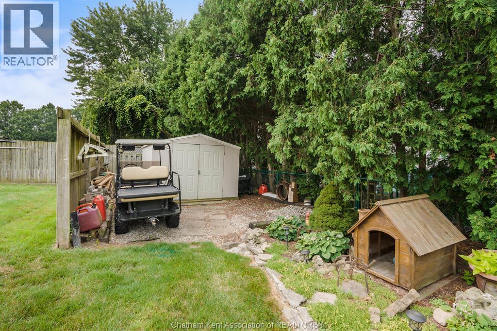 30 Orangewood Boulevard Property Photo 7