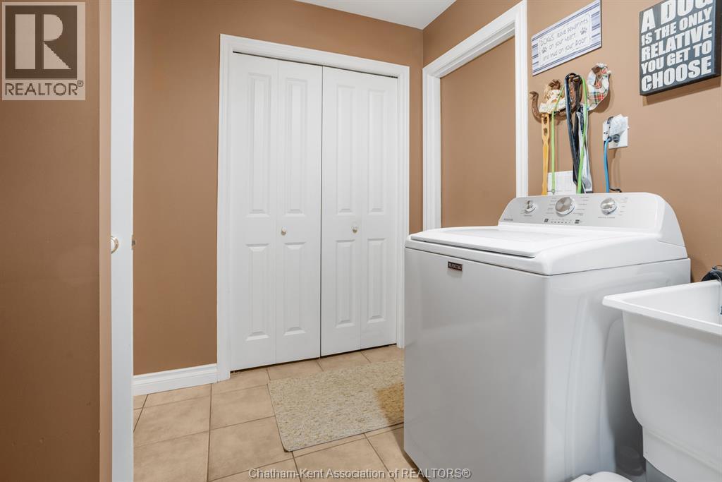 30 Orangewood Boulevard Property Photo 28