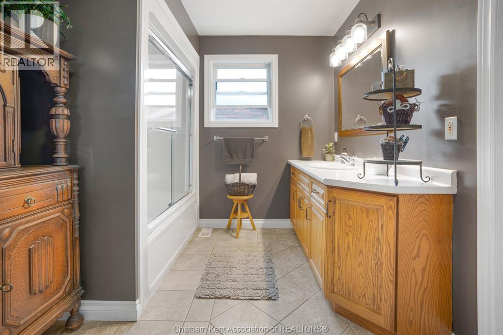 30 Orangewood Boulevard Property Photo 30