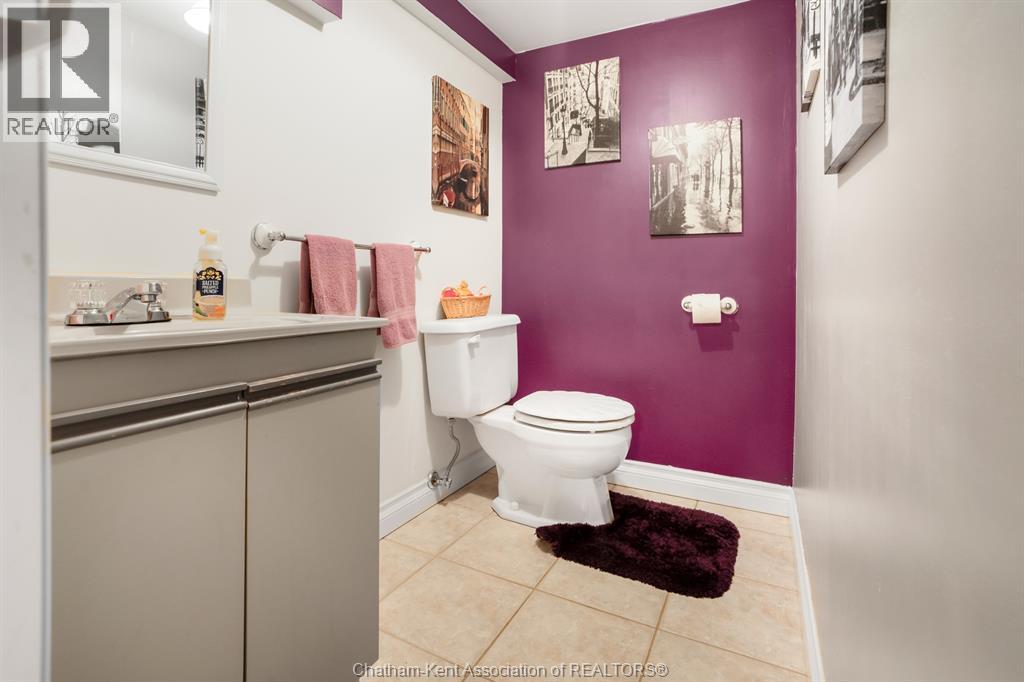 30 Orangewood Boulevard Property Photo 42