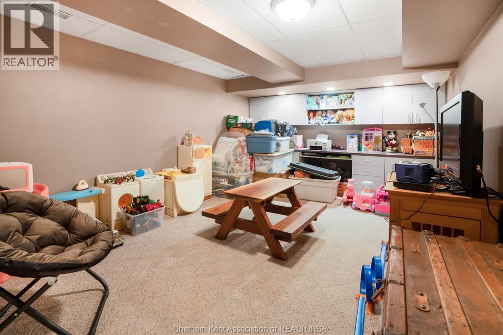 30 Orangewood Boulevard Property Photo 43
